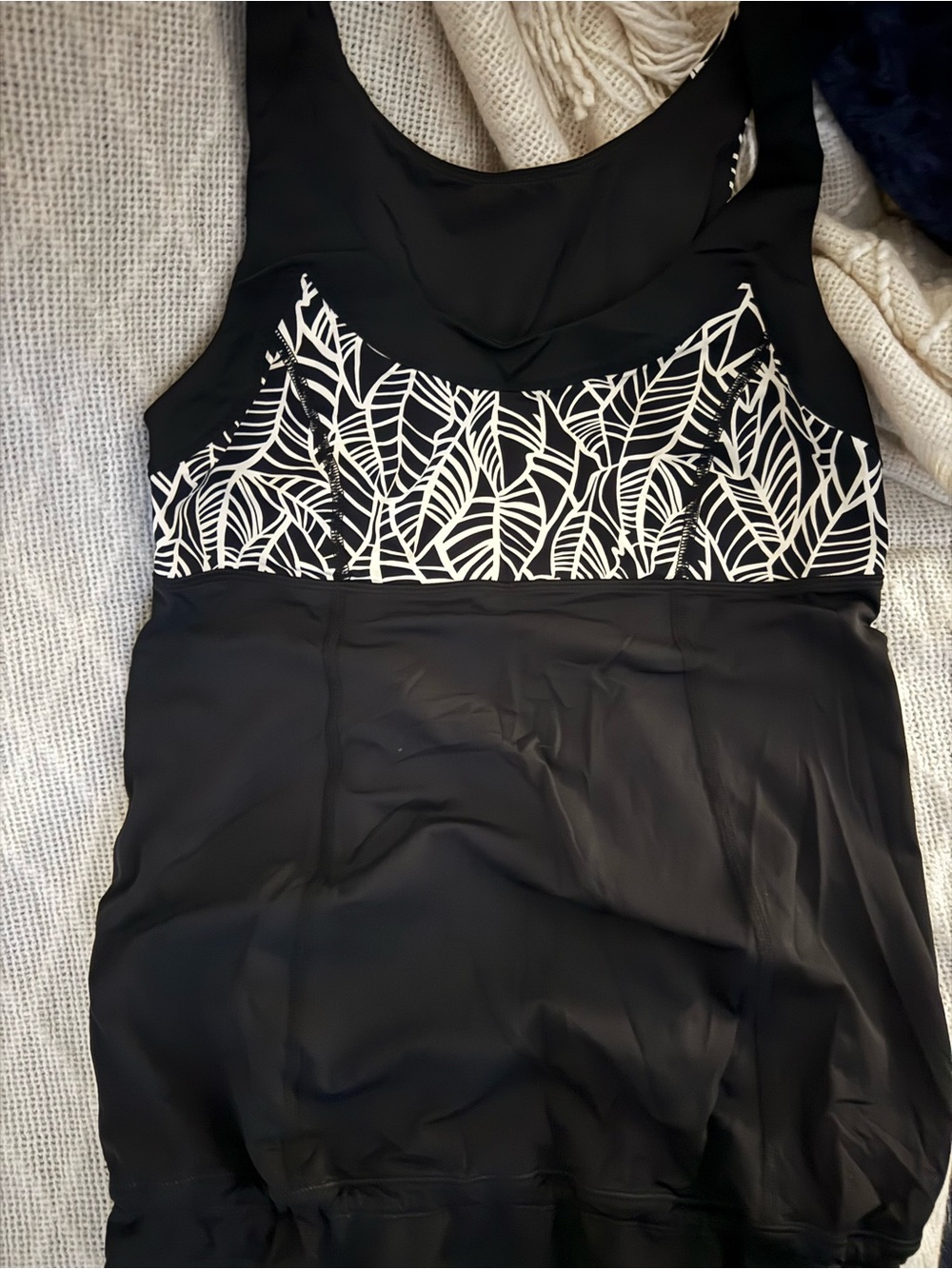 lululemon athletica Black Tank with White Leaf-Print Band